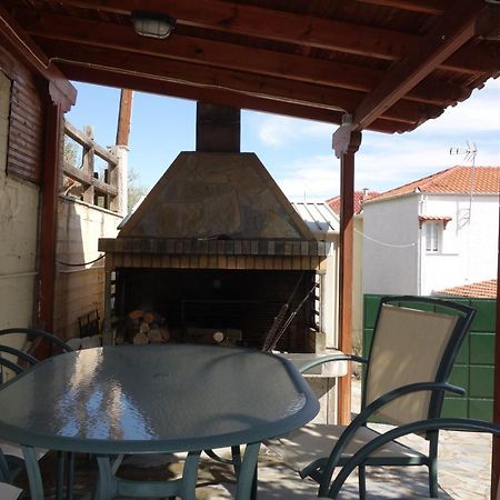 Beach Front House With View Marathos  Luaran gambar