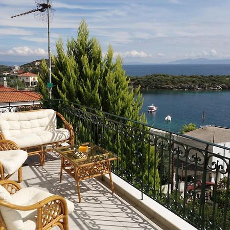 Beach Front House With View Marathos  Luaran gambar