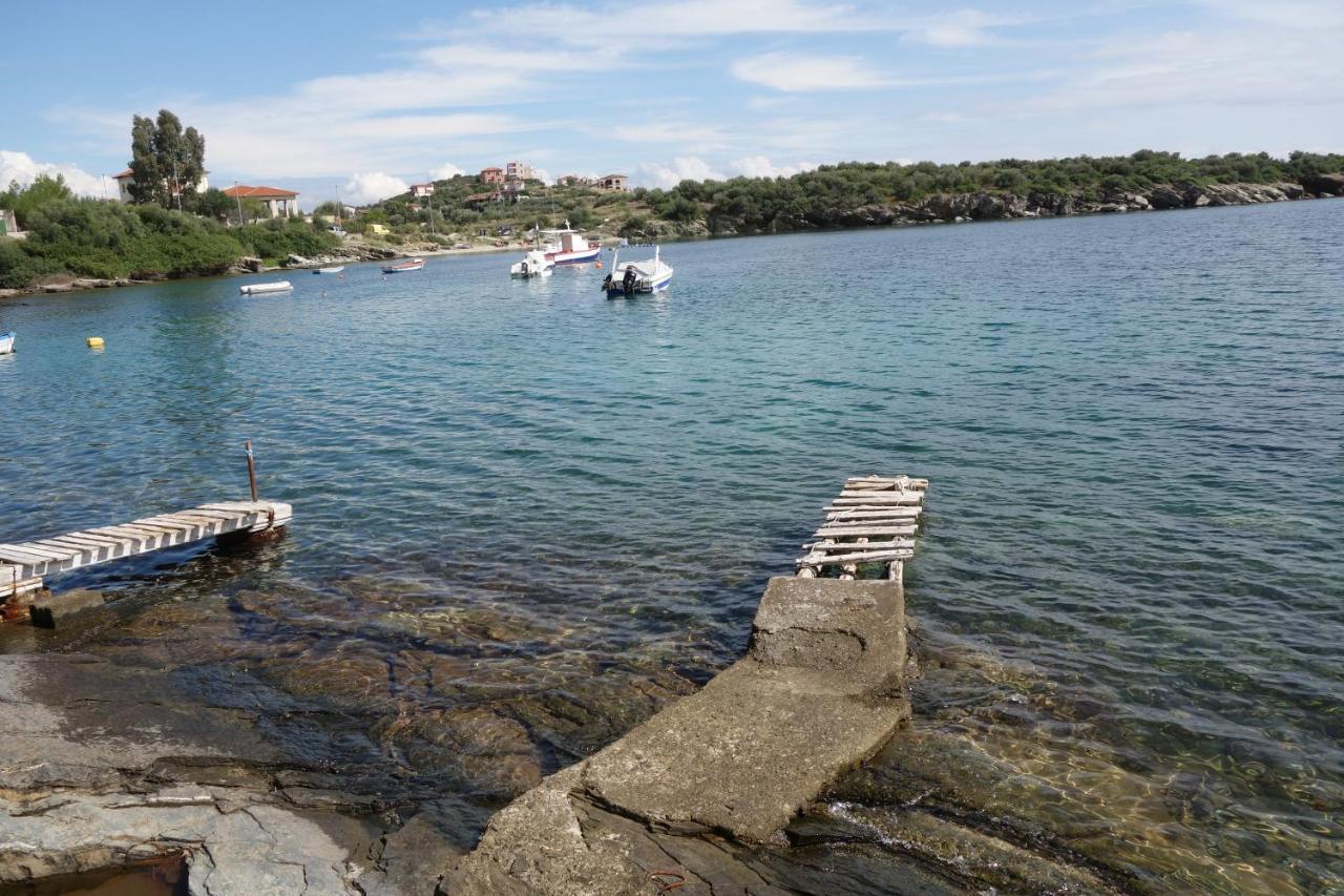 Beach Front House With View Marathos  Luaran gambar