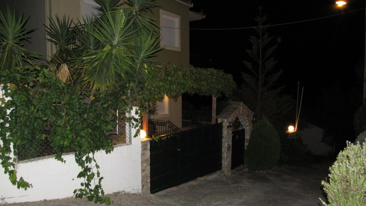 Beach Front House With View Marathos  Luaran gambar
